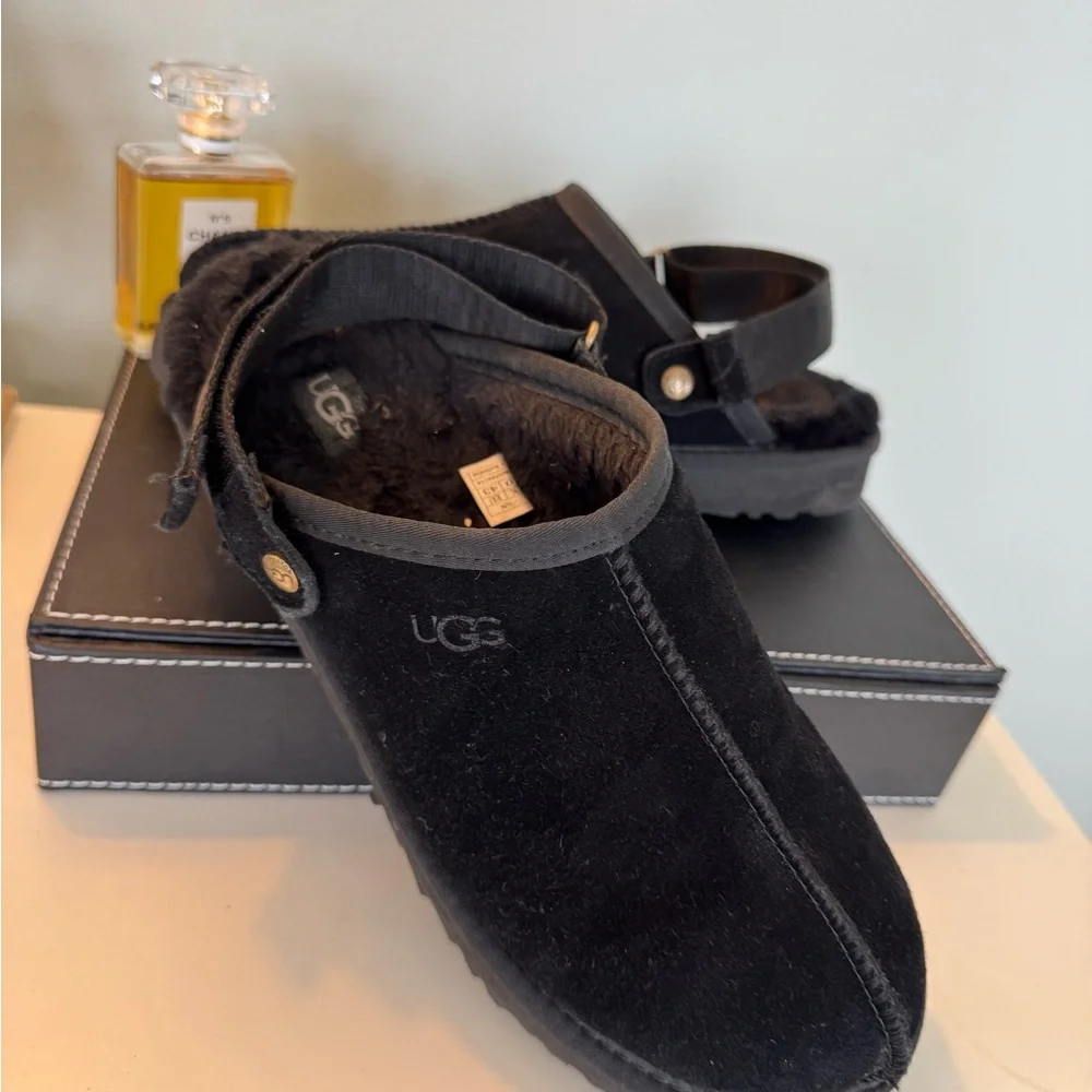UGG Black Shearling Clogs Mules Women’s SZ 12 - Picture 5 of 10
